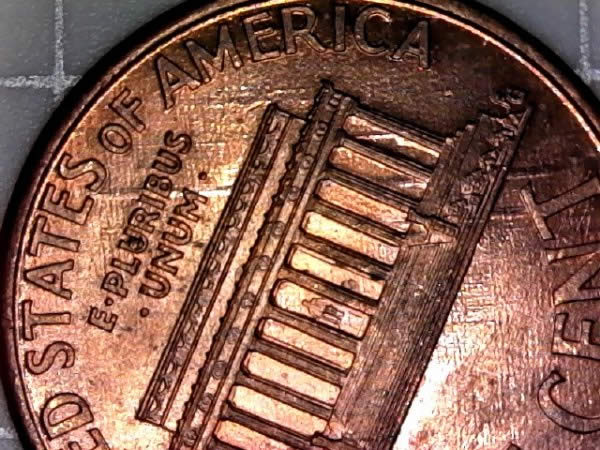 1998-P-Lincoln-Cent-With-Broken-Die-Post-And-Feeder-Finger-Scrapes